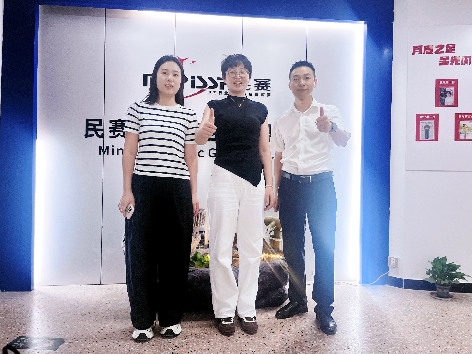 北京客户视察立博中国 顺利订货